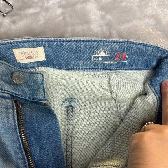 Faherty Brand Jeans Wide Leg Light Wash Denim Pants Women Size 29 - Picture 4 of 13